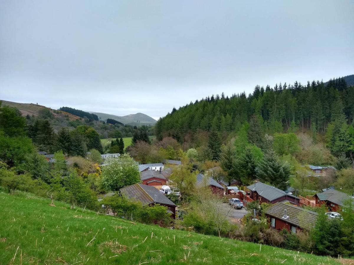 Lazy Days Lodge Glendevon Exterior foto